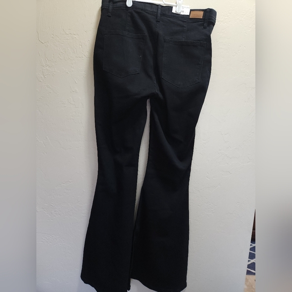 NWT Judy Blue Black Super Flare Bell Bottom Jeggings - Picture 3 of 10